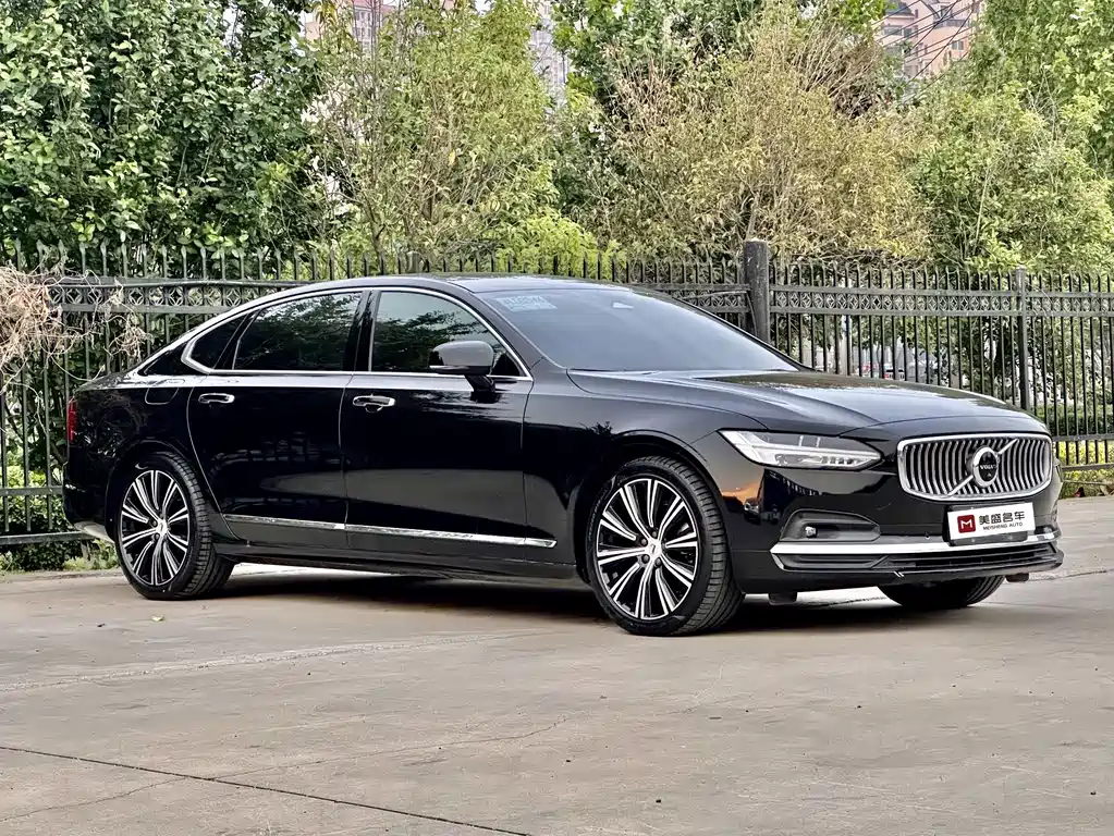 Volvo S90 — миниатюра 3