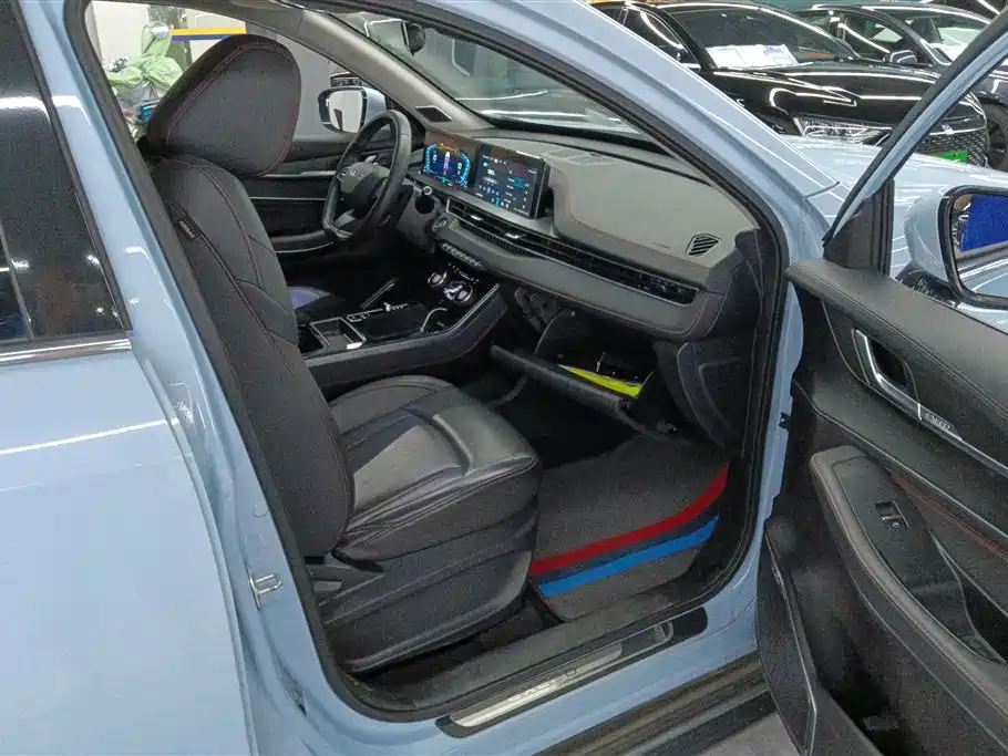 Exeed Zhaofeng C-DM — миниатюра 8
