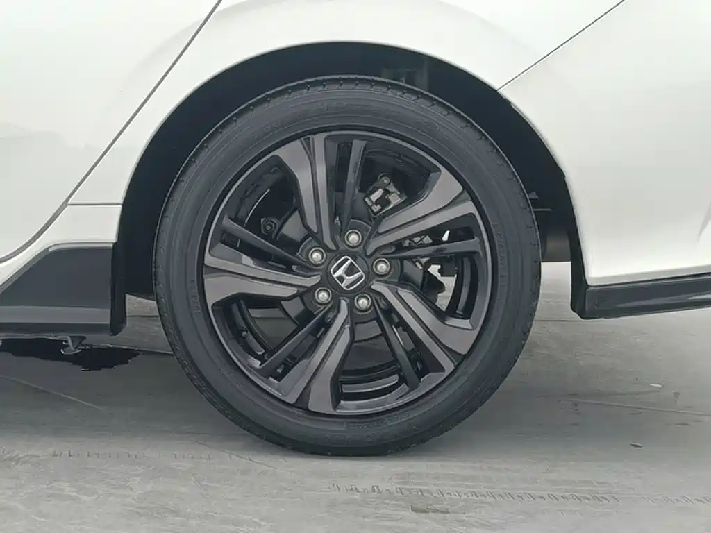 Honda Civic — миниатюра 13