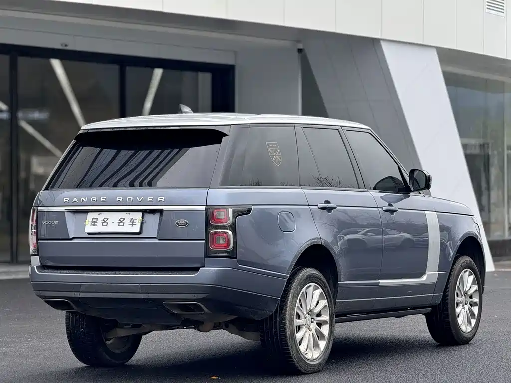 Land Rover Range Rover — миниатюра 20