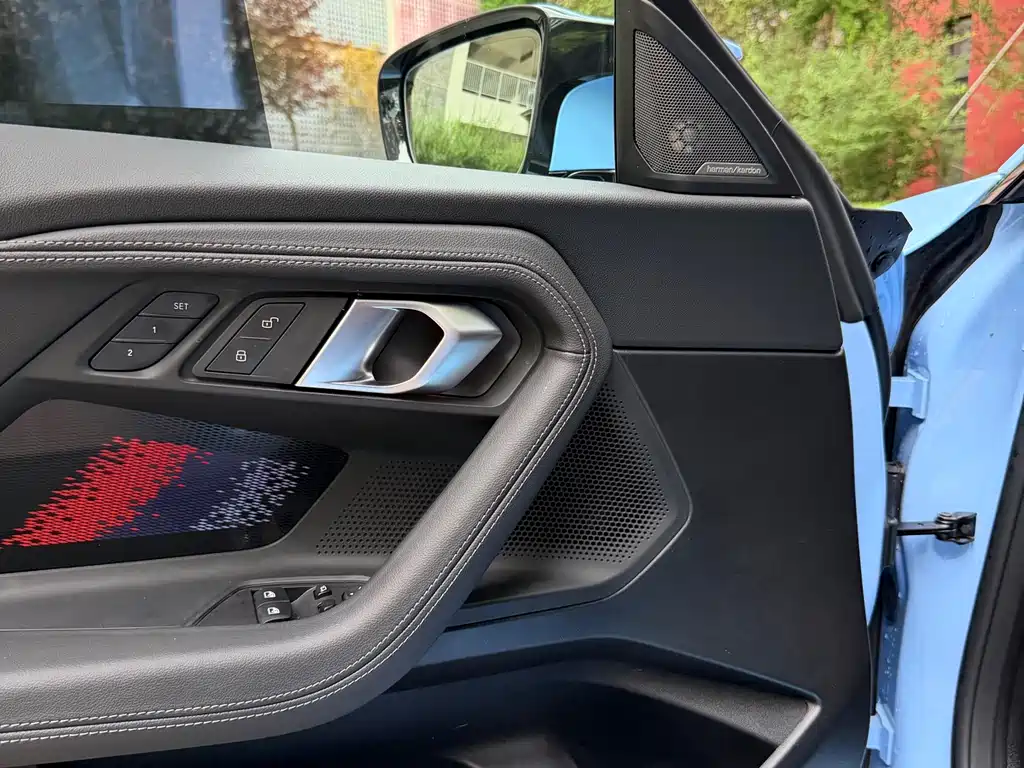 BMW M2 2024 M2