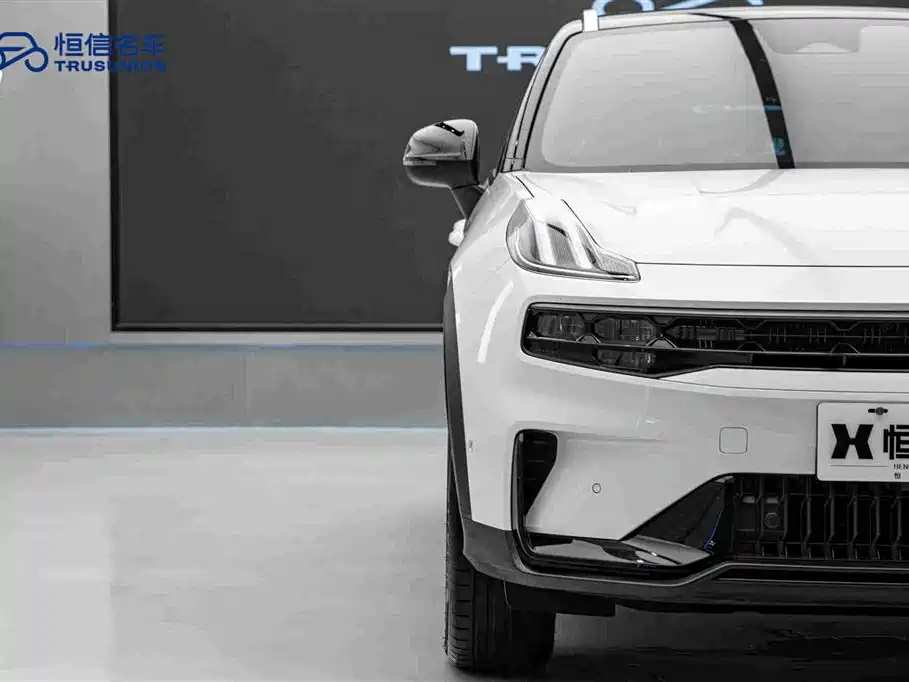 Lynk & Co 06 — миниатюра 8