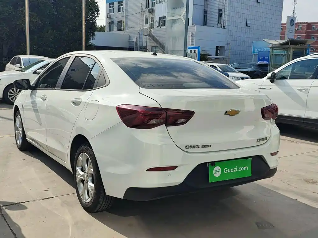 Chevrolet Cavalier — миниатюра 5
