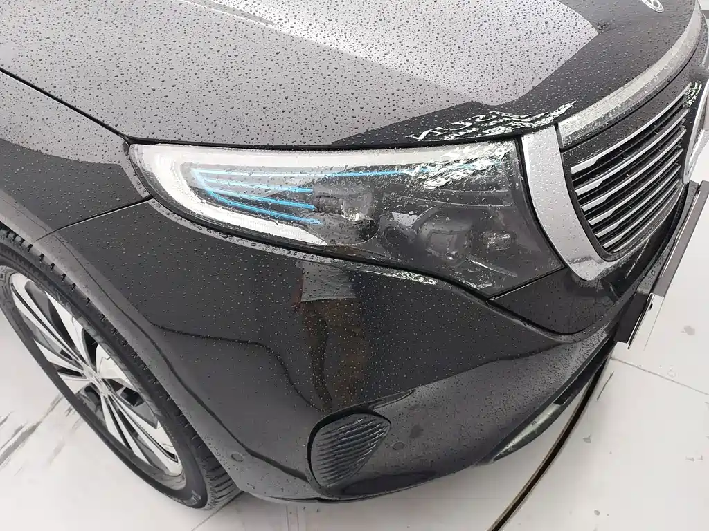 Mercedes-Benz EQC — миниатюра 17