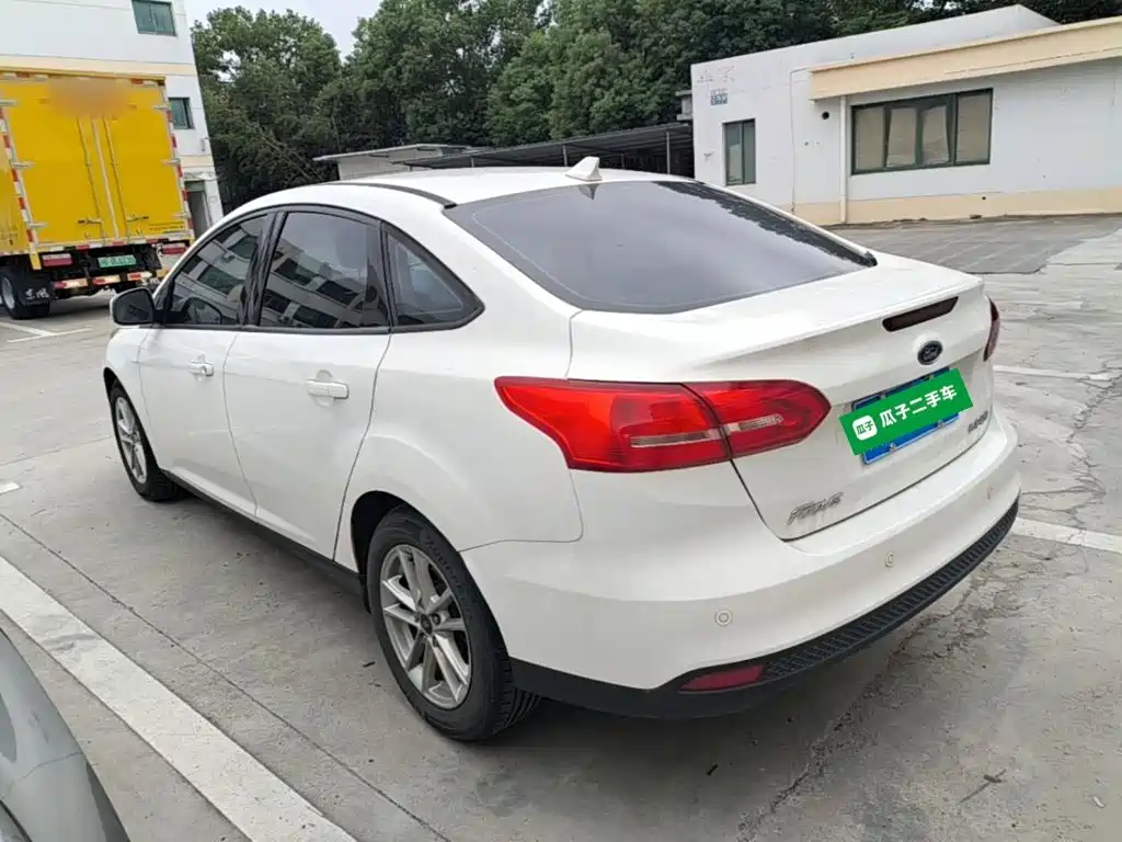 Ford Focus — миниатюра 5