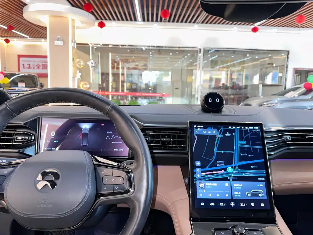 NIO ES8 — миниатюра 10