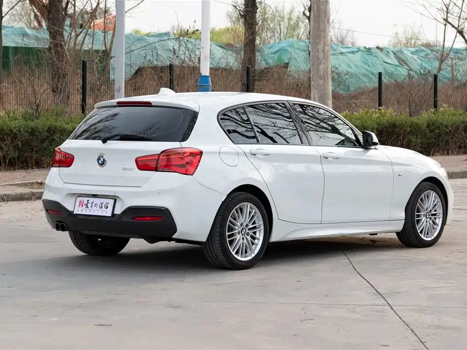 BMW 1 Series 1 2018 120i M Sport
