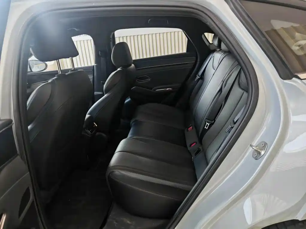BYD Qin L — миниатюра 9