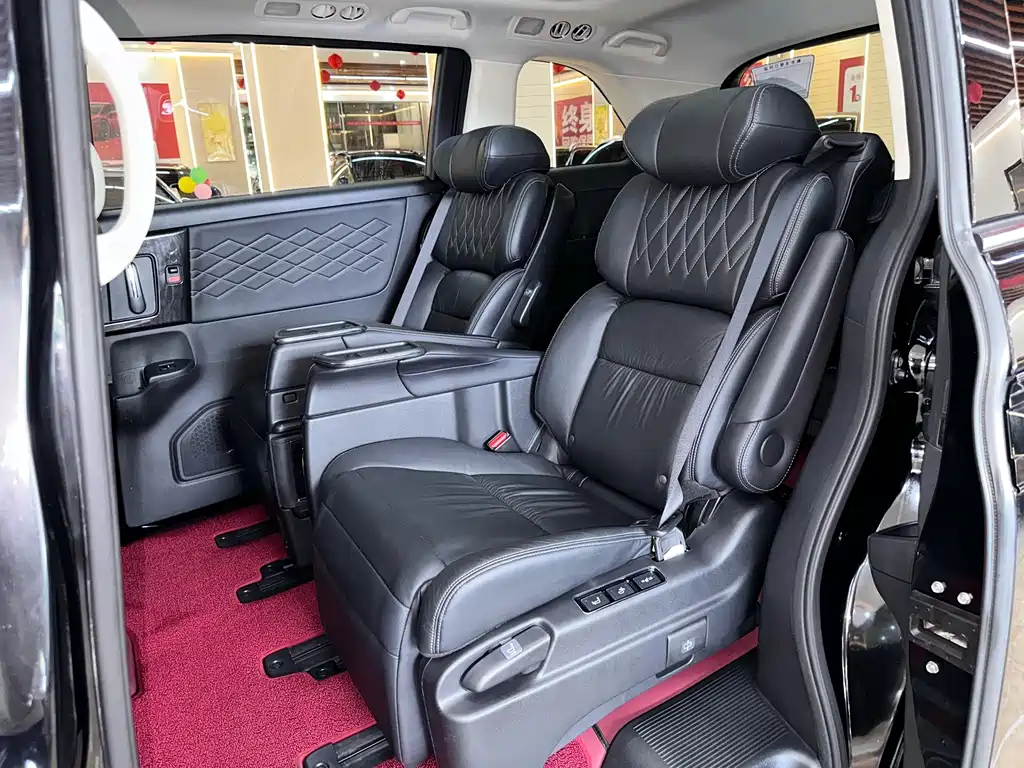 Honda Elysion — миниатюра 11