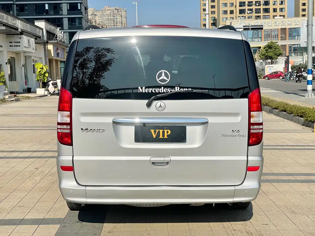 Mercedes-Benz Viano — миниатюра 15