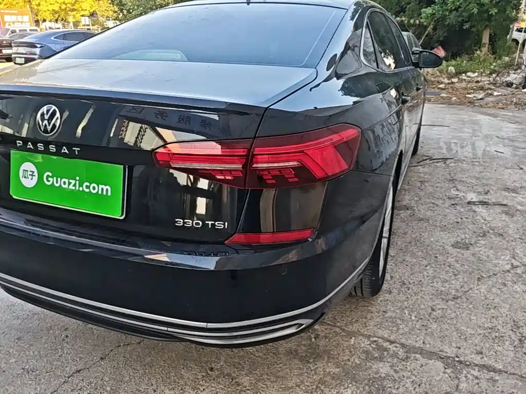 Volkswagen Passat — миниатюра 8