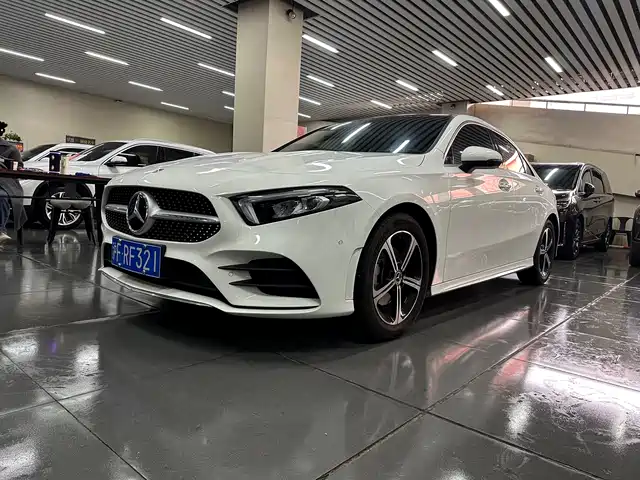 MERCEDES-BENZ A CLASS