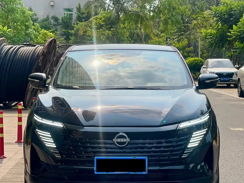 Nissan Qashqai - фото 2