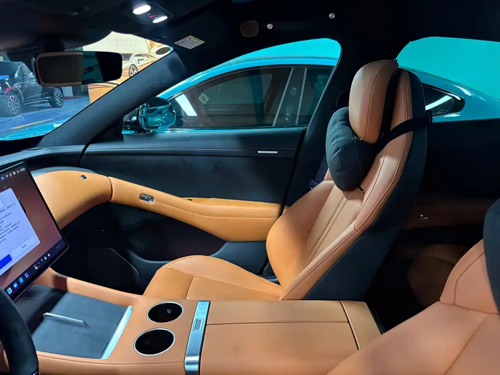 XIAOMI CAR XIAOMI YU7