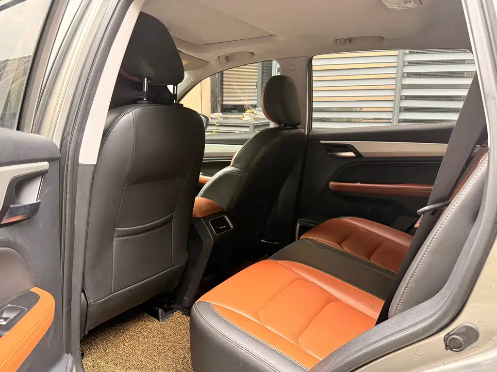 Geely Vision X6 1.4T CVT Premium Type, фото 4