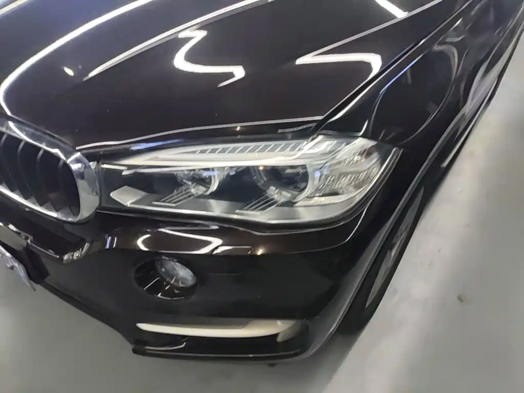 BMW X5 (Import) — миниатюра 24