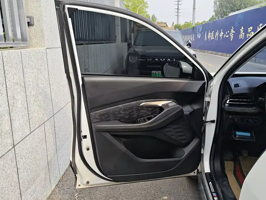Baojun RS-3 — миниатюра 7
