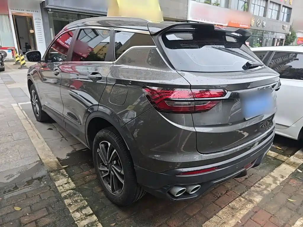 Geely Binyue — миниатюра 5
