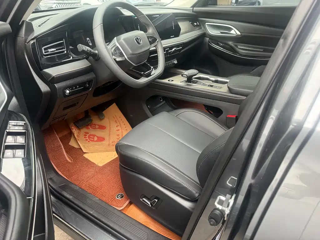Changan X7 Plus 2024 1.5T AT Luxury 7 мест