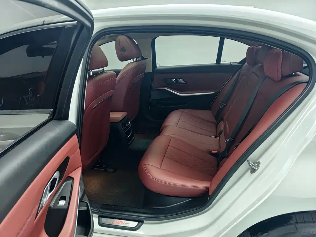 BMW i3 — миниатюра 12