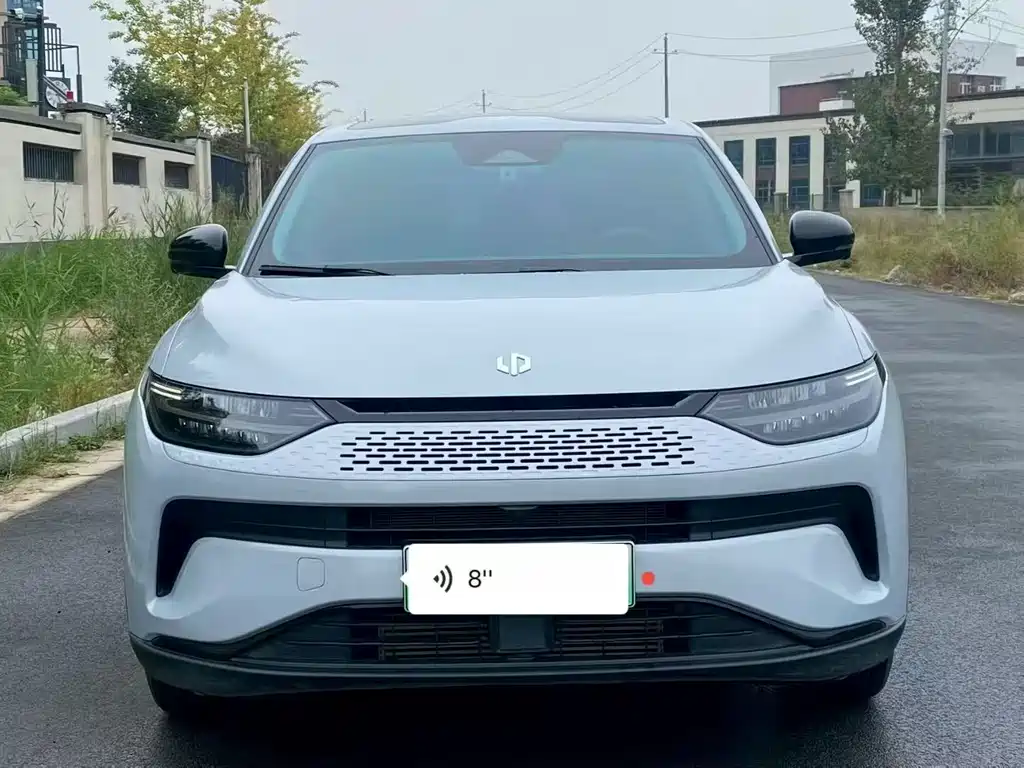 Leapmotor Leapmotor C11 — миниатюра 2