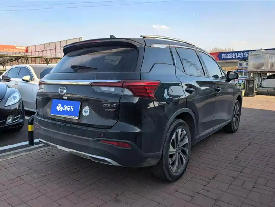 GAC TRUMPCHI GS4