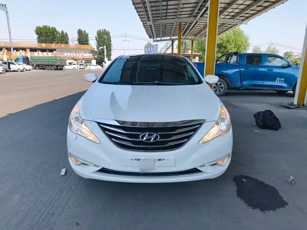 Hyundai Sonata — миниатюра 3