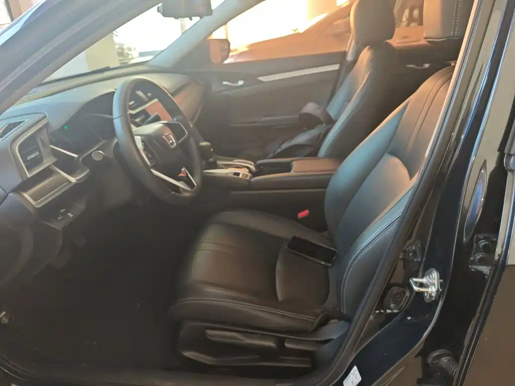 Honda Civic — миниатюра 15