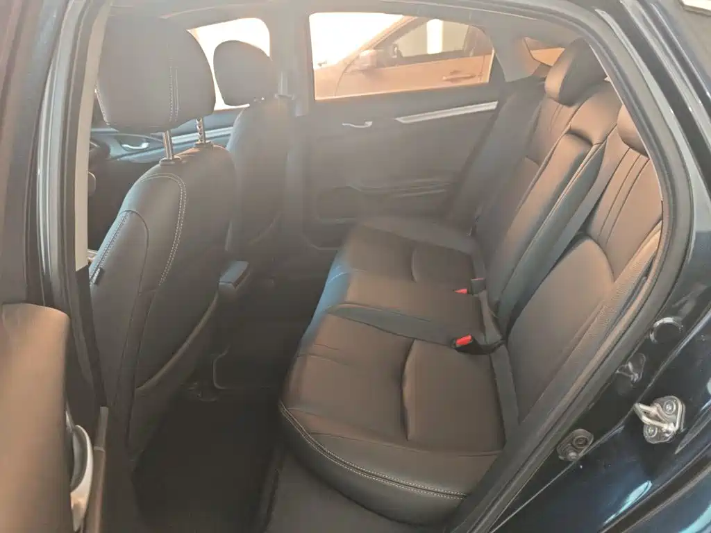 Honda Civic — миниатюра 17