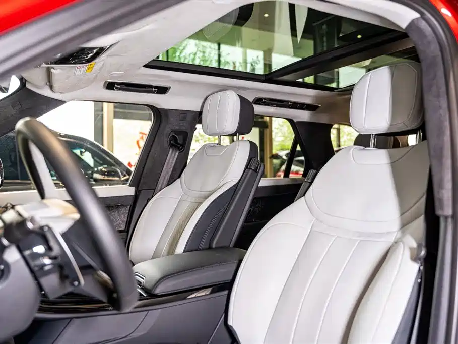 Land Rover Range Rover Sport Sport 2023 P510e