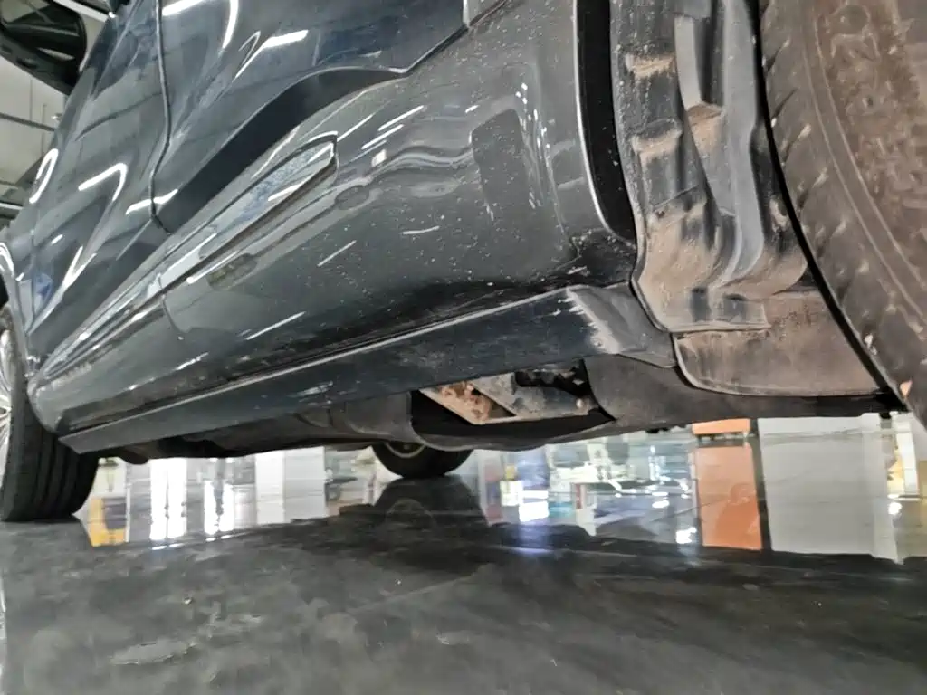 Ford Explorer — миниатюра 22