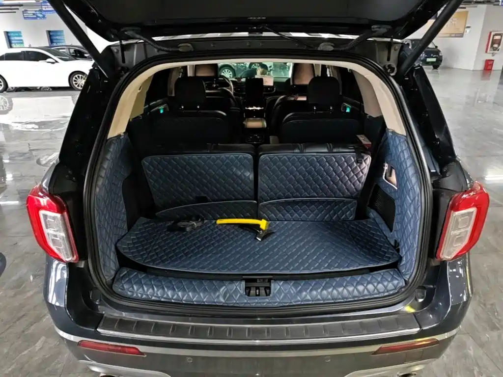 Ford Explorer — миниатюра 19
