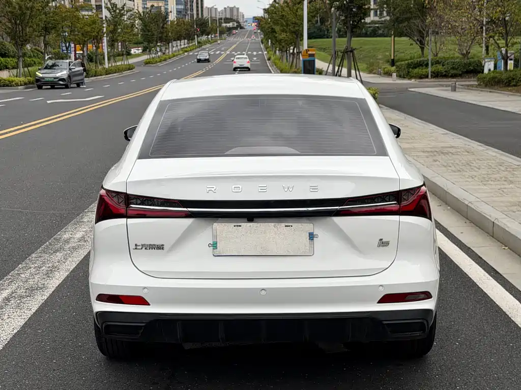Roewe i5 — миниатюра 5