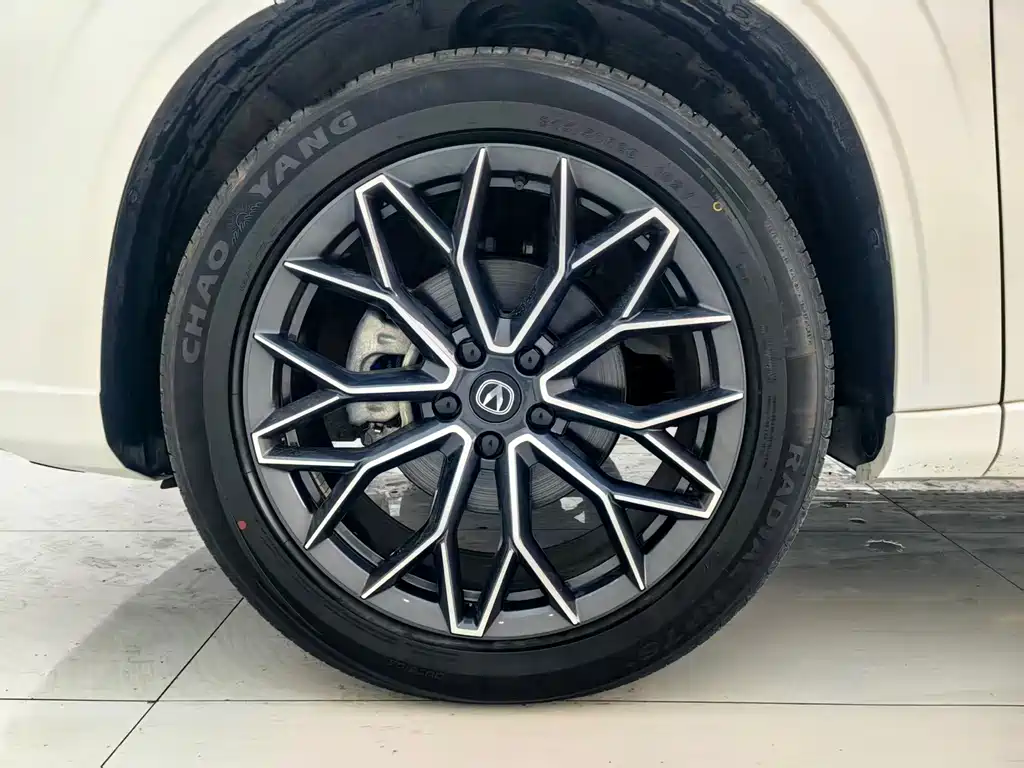 Changan UNI-Z — миниатюра 14