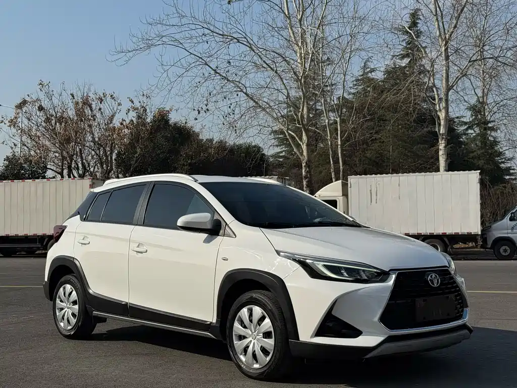 TOYOTA YARIS L ZHIXUAN