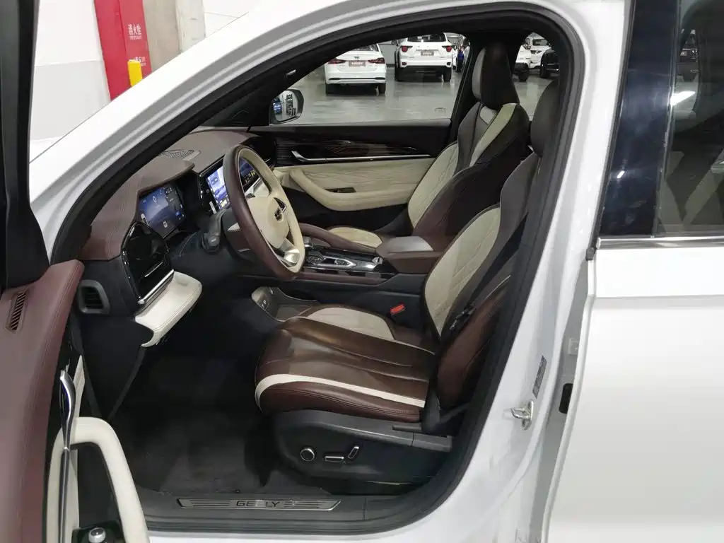 Geely Xingyue L — миниатюра 10