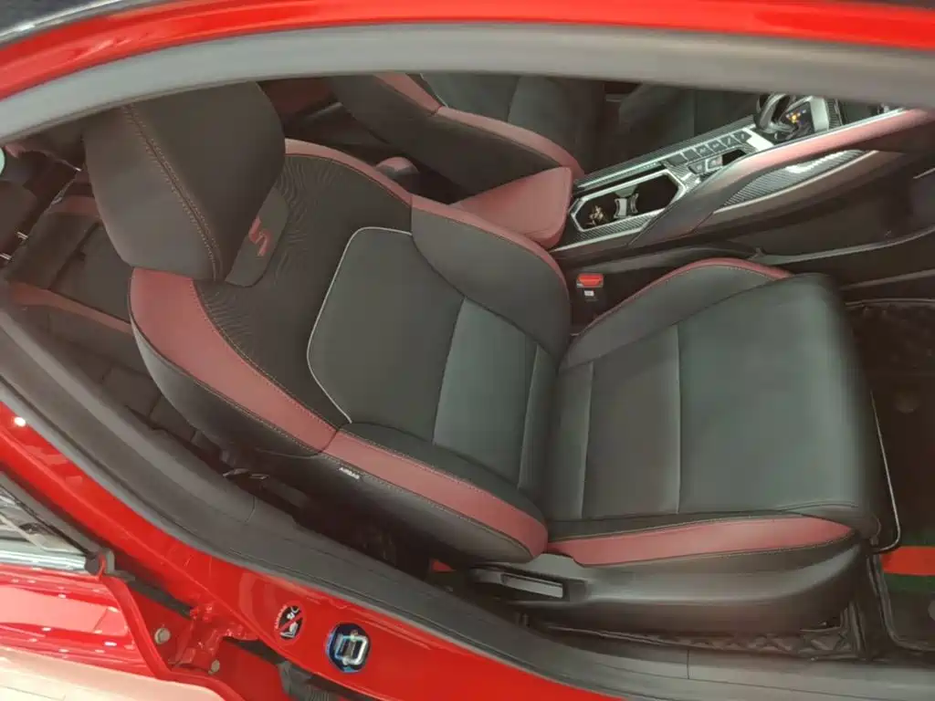 Geely Binyue — миниатюра 25
