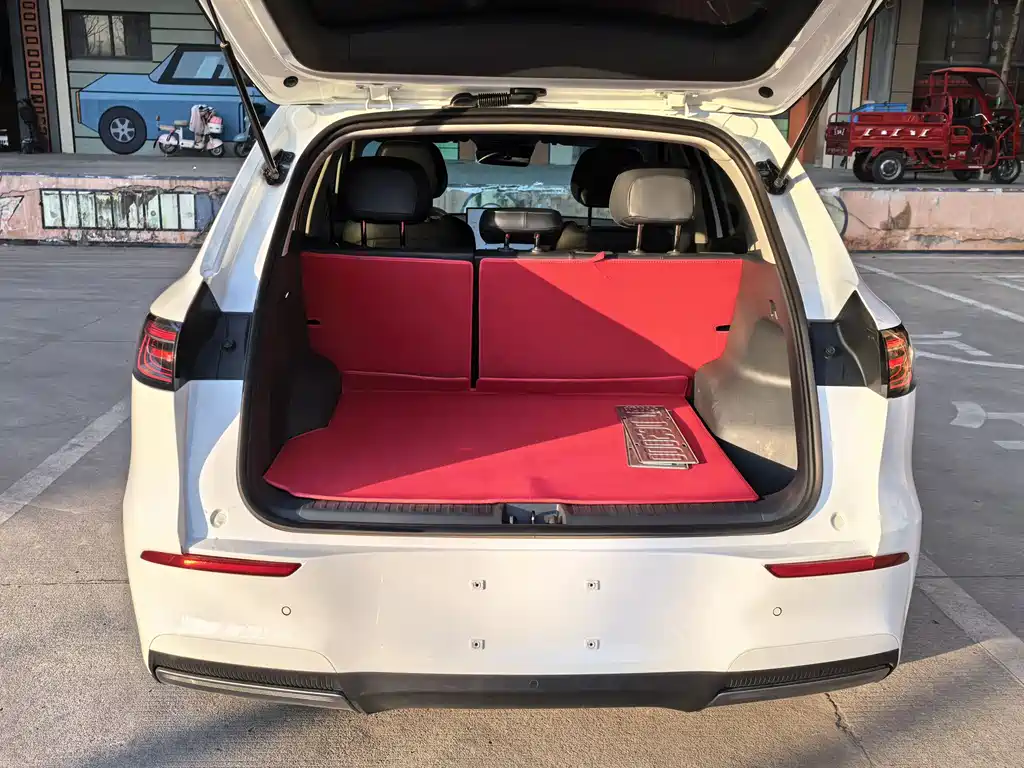 GEELY GALAXY GALAXY E5