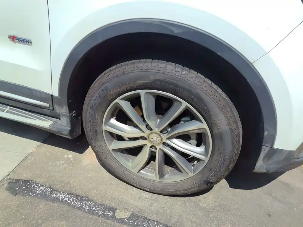 Geely Boyue — миниатюра 24