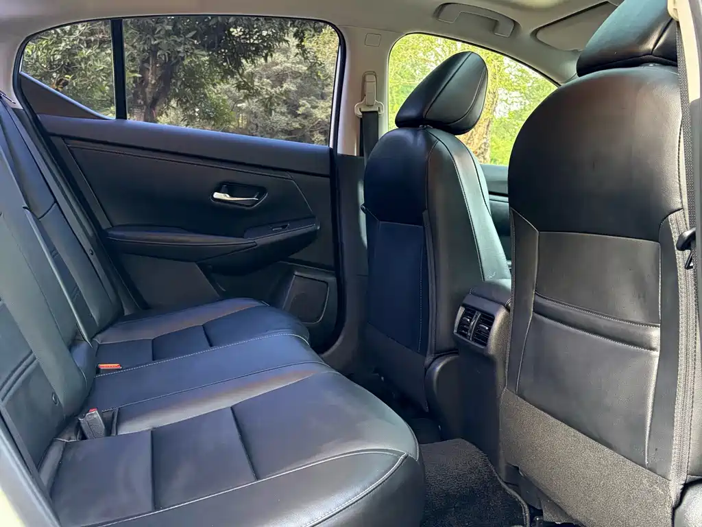 Nissan Sylphy — миниатюра 12