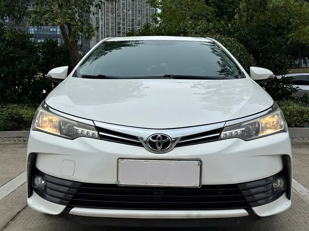 Toyota Corolla — миниатюра 2