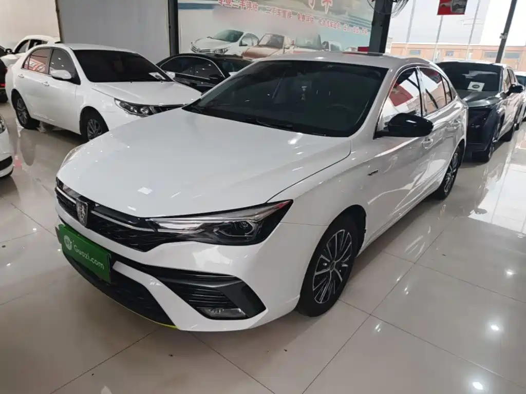 Roewe i5