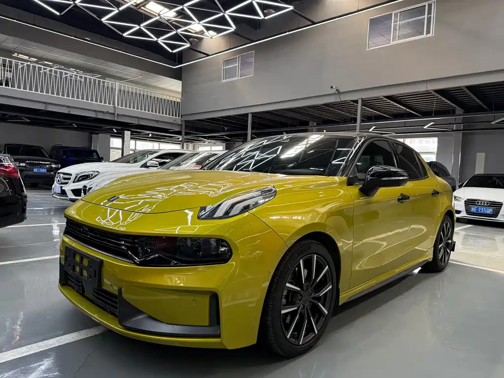 Lynk & Co 03 2021