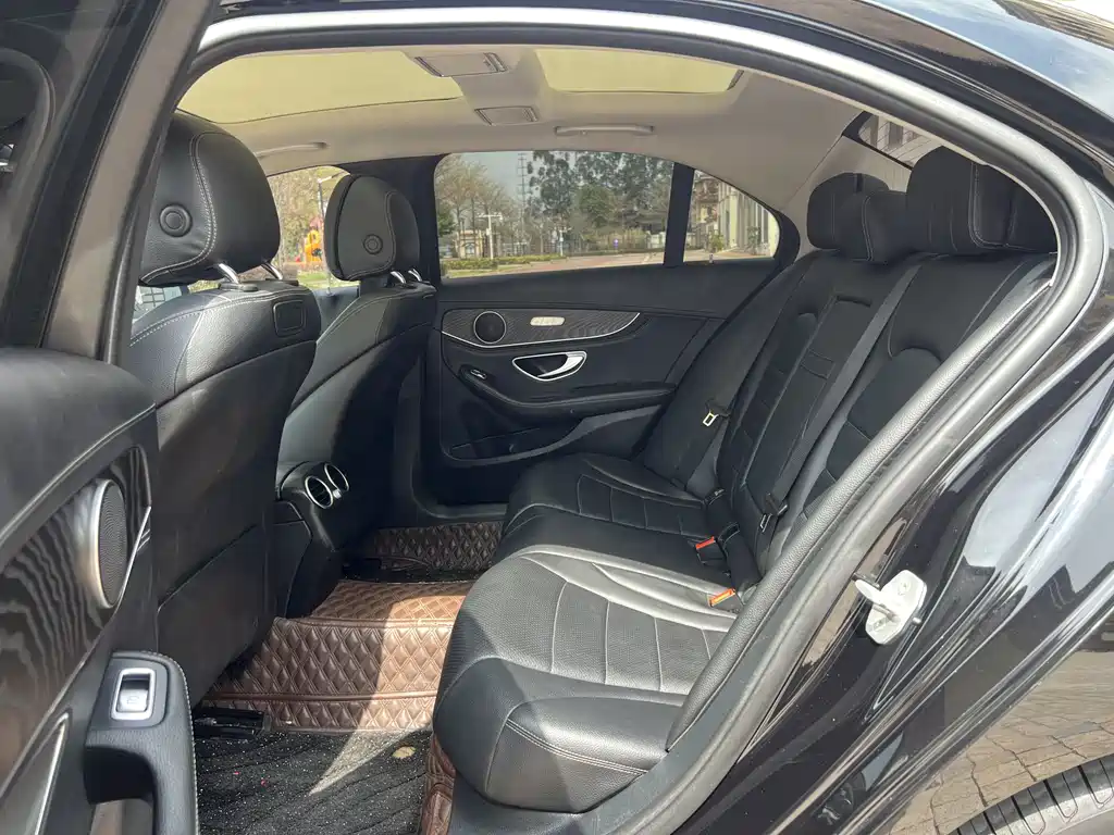 MERCEDES-BENZ C CLASS