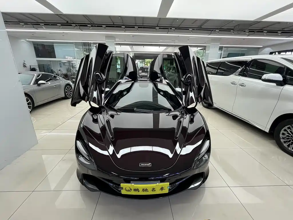 McLaren 720S 2020
