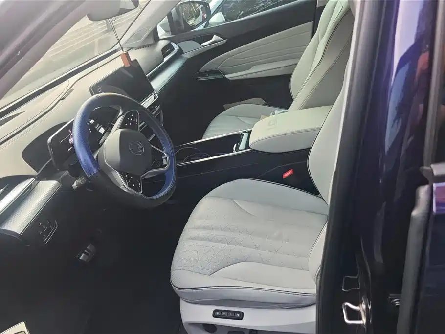 Volkswagen ID.6 X