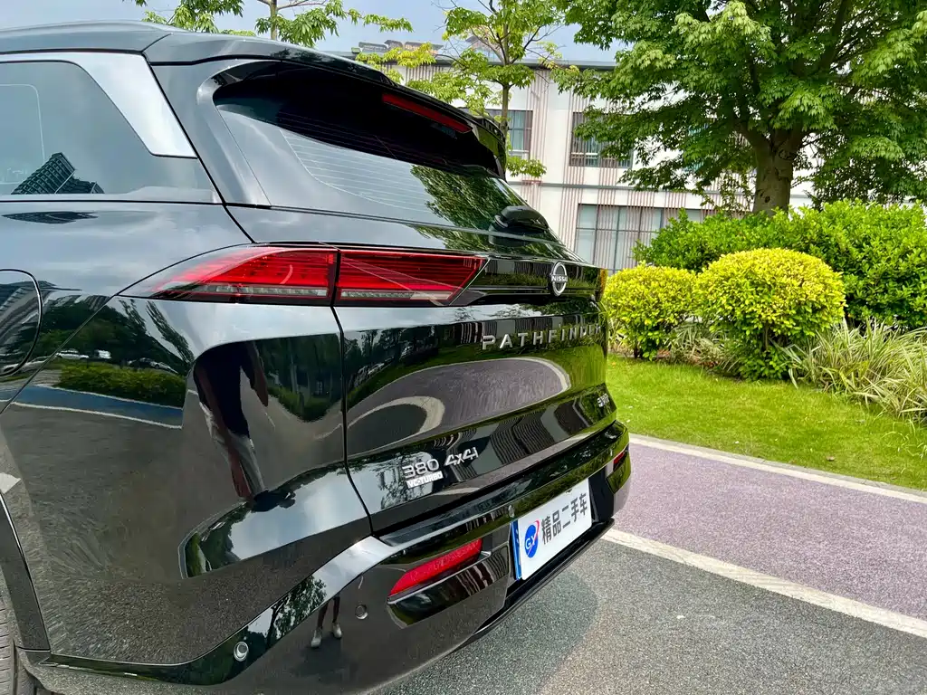 Nissan Teramont — миниатюра 30