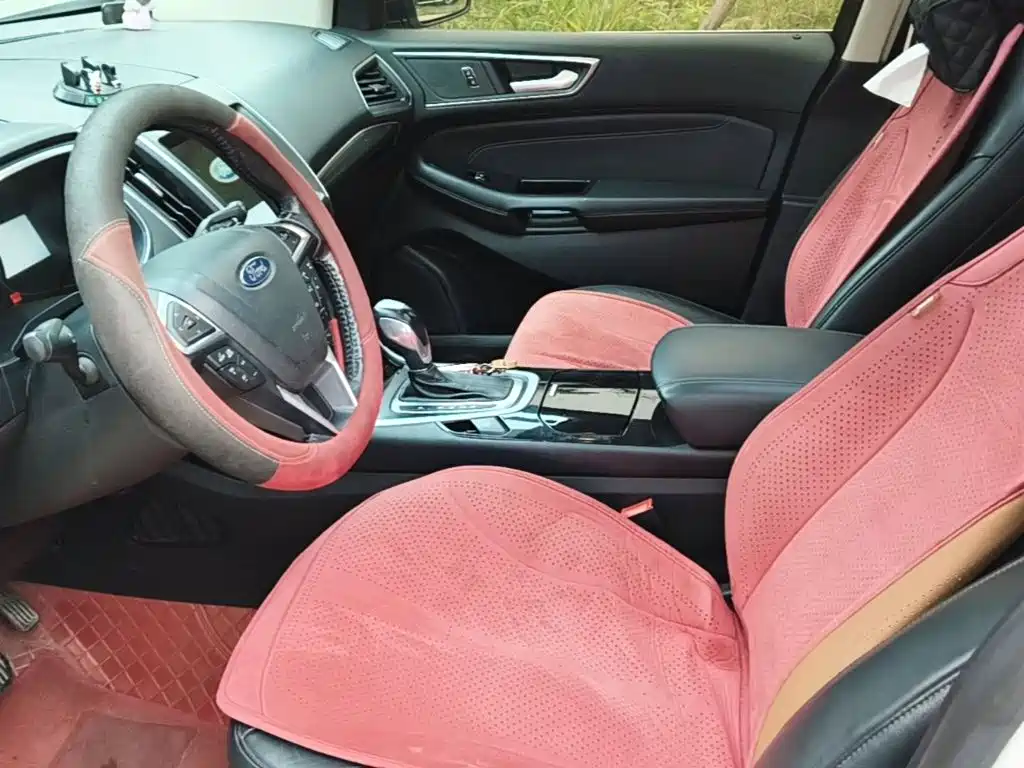 Ford Edge — миниатюра 12