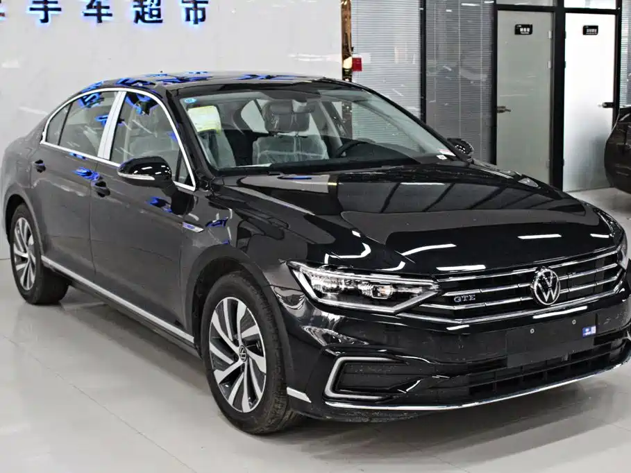 Volkswagen Magotan PHEV — миниатюра 3