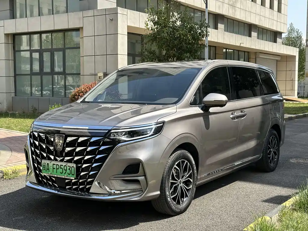 Roewe iMAX8 New Energy 2025